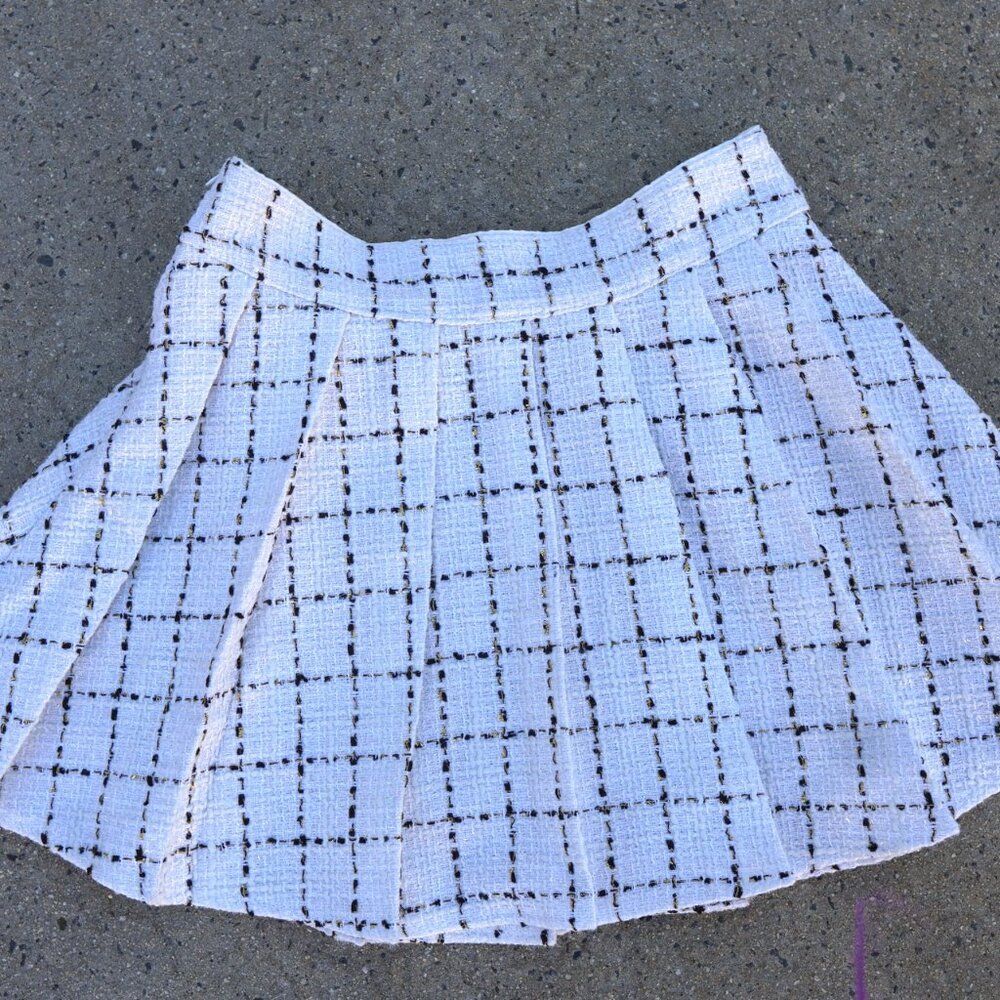 White Tweed Pleated Mini Skirt L Preppy Sparkle Light Academia Quiet Luxury New